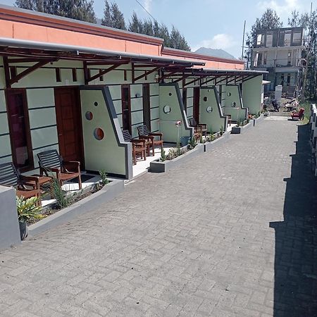 Mentigen Homestay Ngadisari Εξωτερικό φωτογραφία